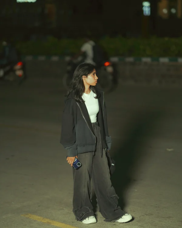 3D Silhouette Denim Flared Pants - Image 7